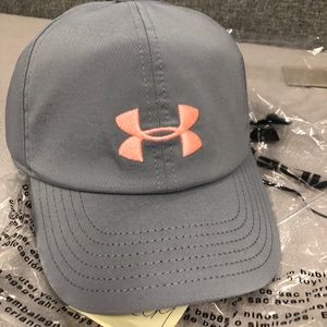 New Under Armour Women renegade sport cap- gray